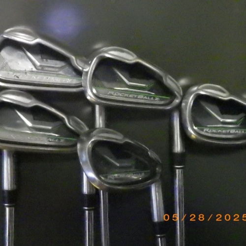 TAYLORMADE ROCKETBALLZ IRON SET 4-9. A CLUBS STEEL SHAFT R FLEX RH